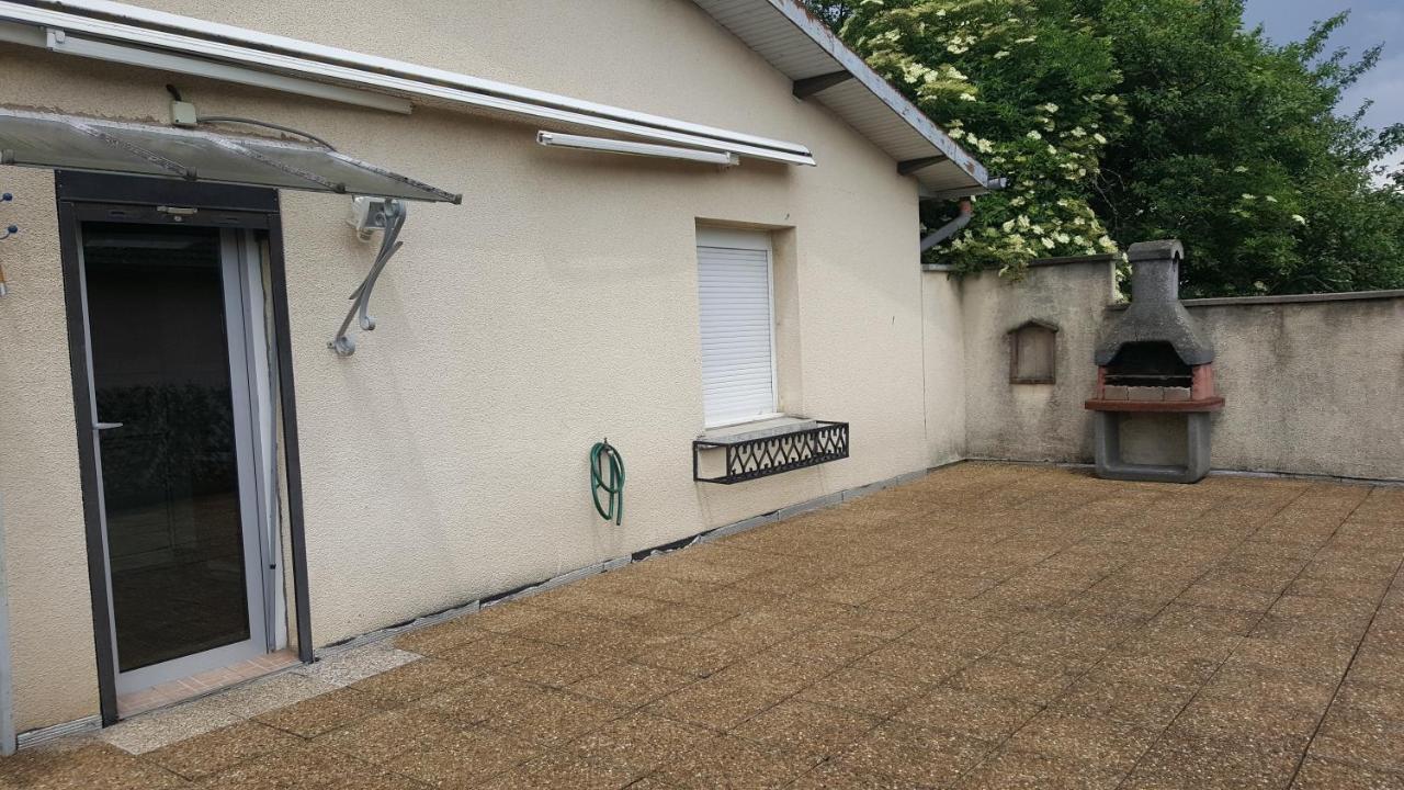 Le Repaire Du Deux Roues Apartment Saint-Sauveur  ภายนอก รูปภาพ